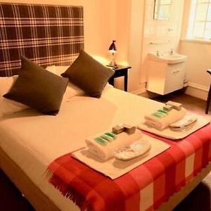 Zimmer mit Queensize-Bett